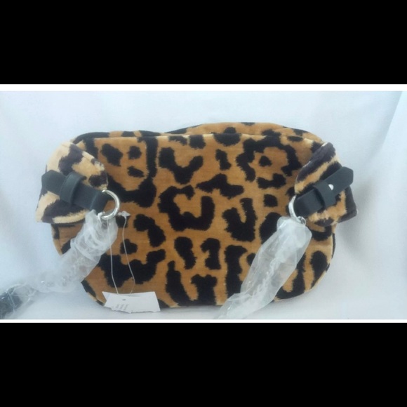 🔥 TopShop NWT leopard studded crossbody vegan Fanny Pack Belt Bag Crossbody 🔥 - Picture 8 of 8